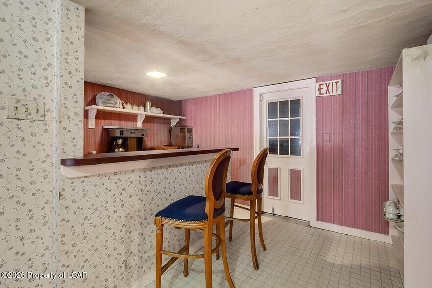 More Photos Of 5501 Bear Creek Blvd, Bear Creek General Retail For Sale