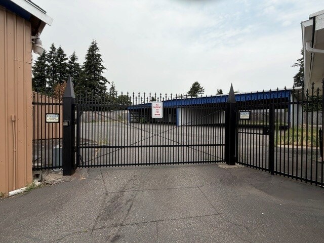 More Photos Of 11307 NE Glisan St, Portland Land For Sale