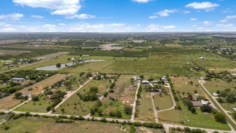 More Photos Of 210 Tolle Rd, Cibolo Land For Sale