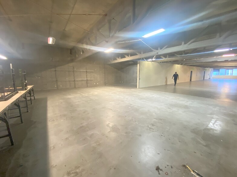 More Photos Of 1011 S Los Angeles St, Los Angeles Loft Creative Space For Lease