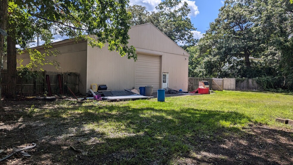 Primary Photo Of 105 Cedar Brook Rd, Sicklerville Warehouse For Lease