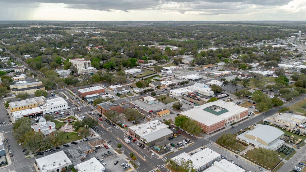 More Photos Of 37951 Meridian Ave, Dade City Office For Sale