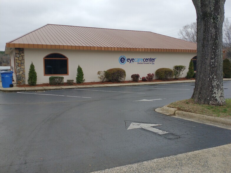 More Photos Of 303 Salisbury Ave, Albemarle Office For Sale