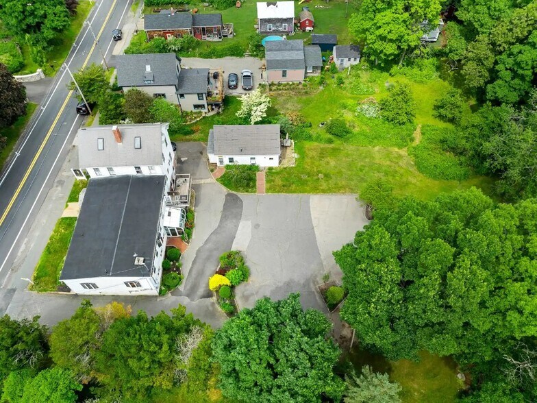 More Photos Of 74 Martin St, Essex Office Residential For Sale