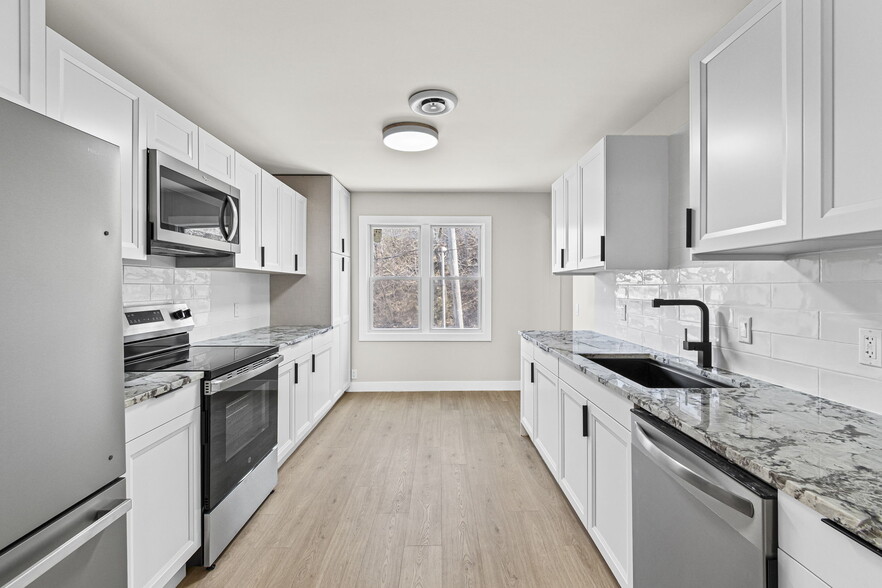 More Photos Of 2015 NW 50th St, Northmoor Religious Facility For Sale