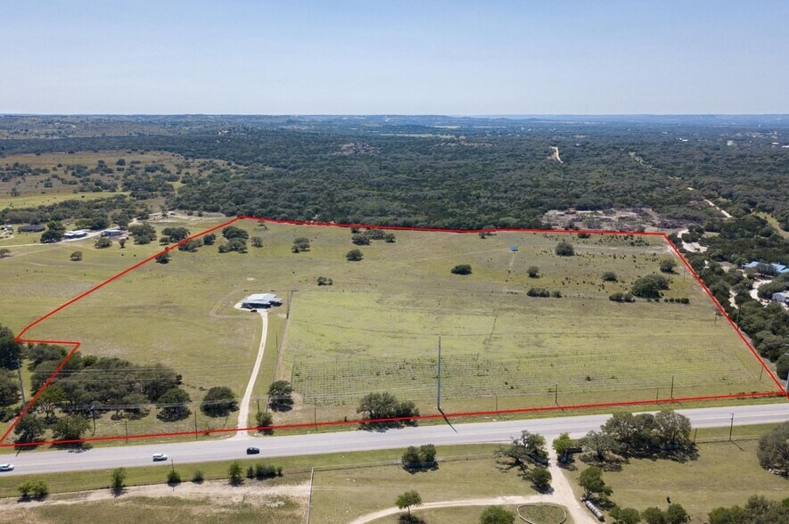 More Photos Of 3009 N Hwy 281, Blanco Land For Sale