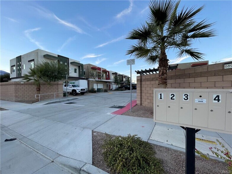 More Photos Of 68980 Via Eytel Rd, Cathedral City Apartments For Sale