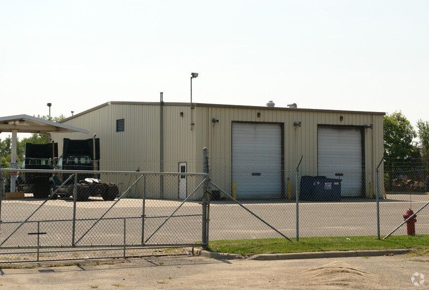 More Photos Of 8600 NE Rendova St, Circle Pines Truck Terminal For Sale