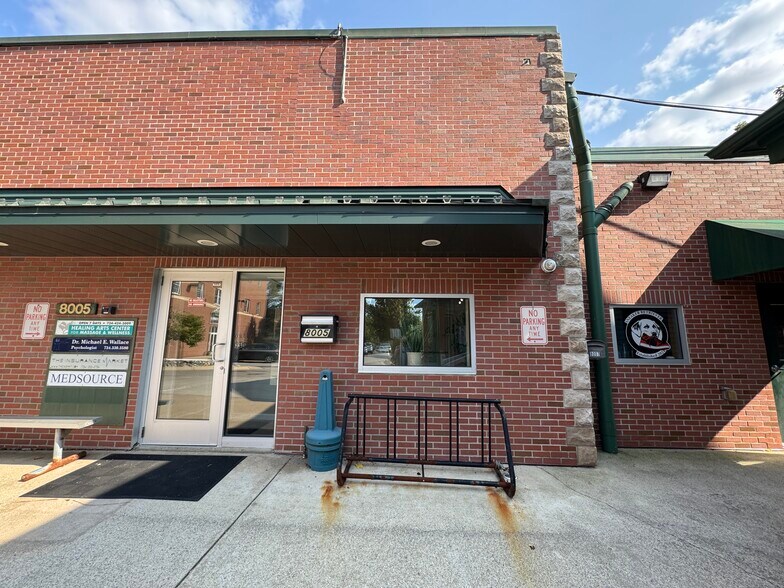 More Photos Of 8005-8007 Main St, Dexter Office For Lease