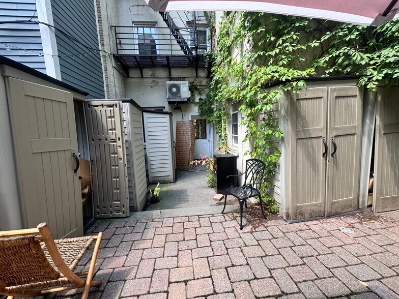 More Photos Of 509 Washington St, Hoboken Apartments For Lease