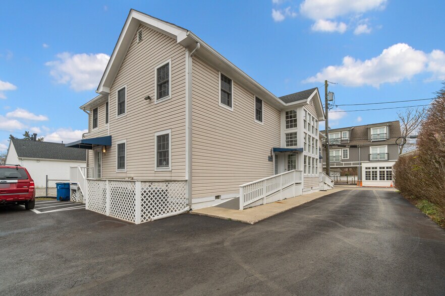 More Photos Of 431-435 4th St, Annapolis Office For Lease