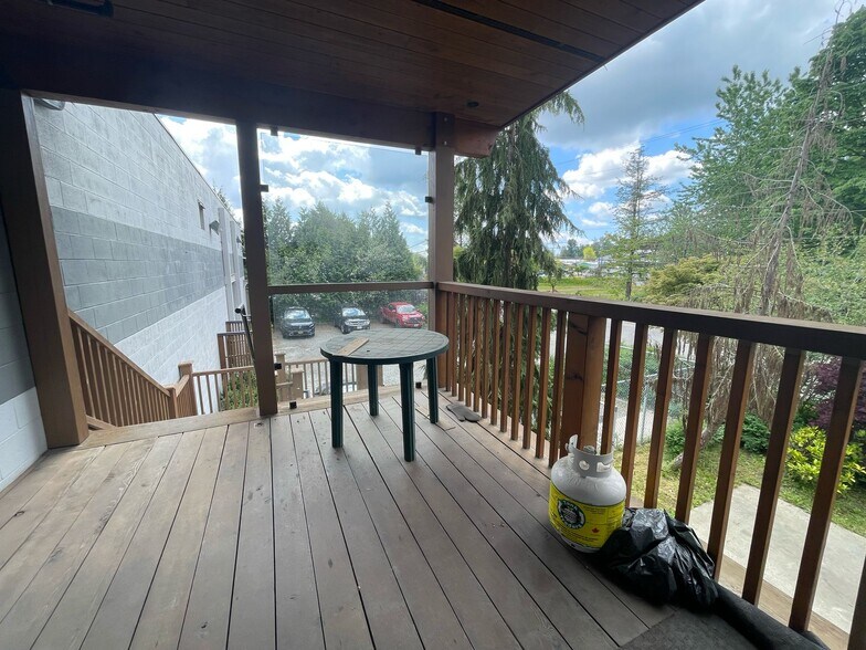 More Photos Of 26020 31B Ave, Langley Twp Flex For Lease