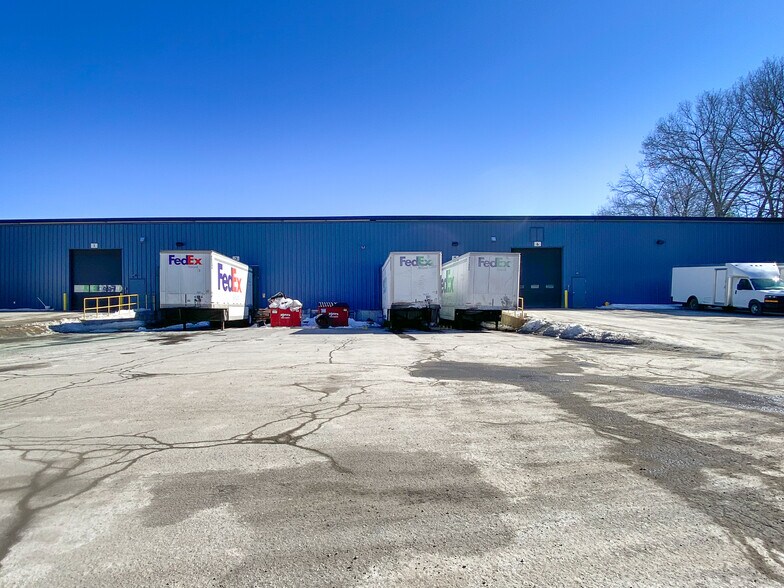 More Photos Of 20 New England Dr, Essex Junction Warehouse For Lease