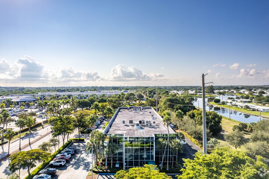 More Photos Of 1501 Corporate Dr, Boynton Beach Coworking Space