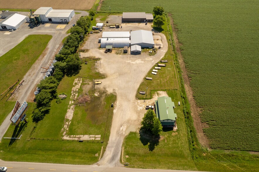 More Photos Of 2946 State Highway V, Matthews Warehouse For Sale