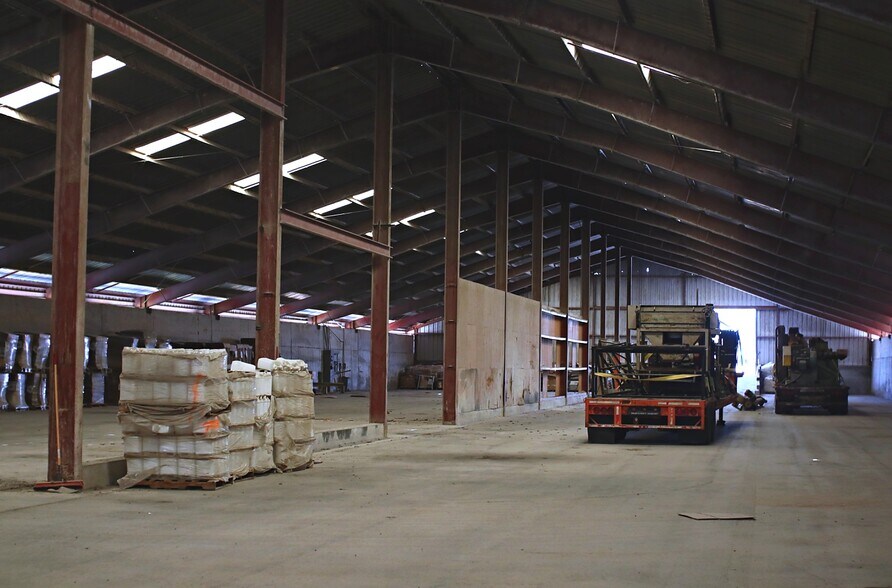 More Photos Of 720 Industrial Pkwy, Lovelock Warehouse For Sale