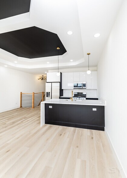 More Photos Of 5637 Prairie ave, Chicago Multifamily For Sale