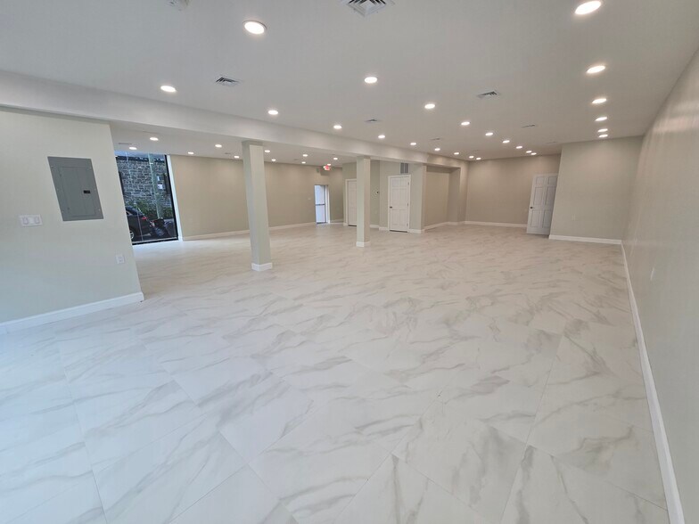 More Photos Of 72 Van Dyke St, Brooklyn Apartments For Lease