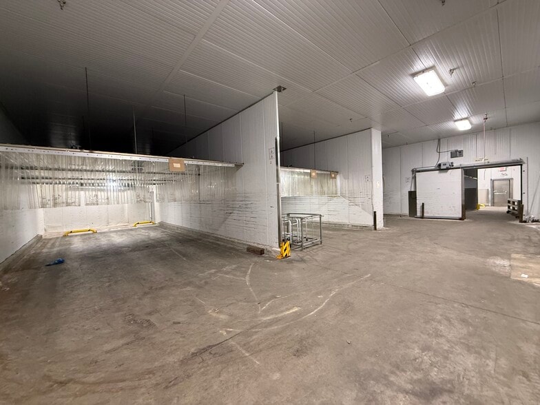 More Photos Of 4001 N American St, Philadelphia Warehouse For Sale