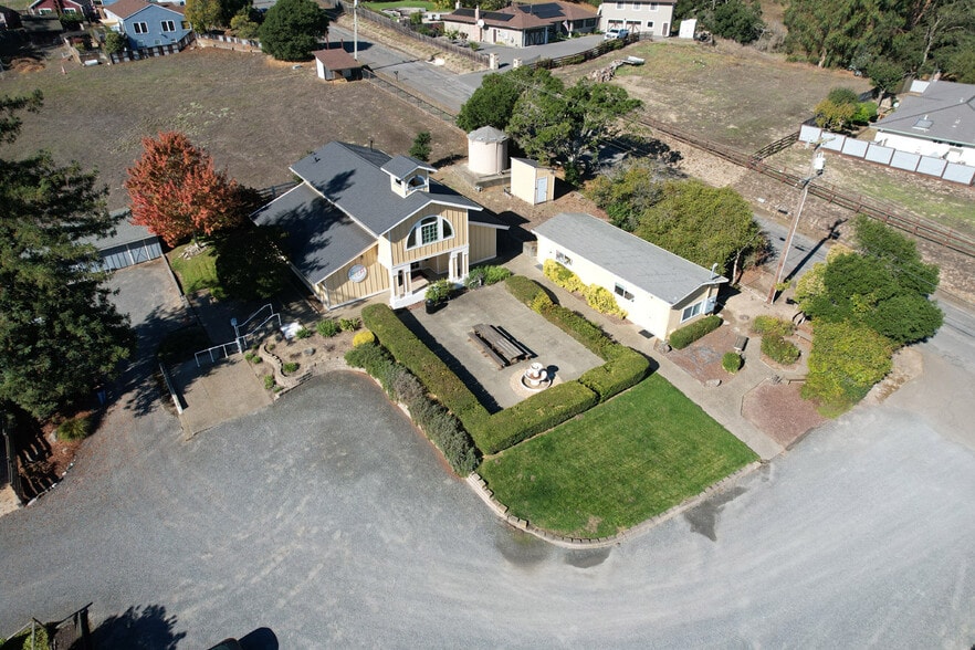 More Photos Of 365 Kuck Ln, Petaluma Specialty For Sale