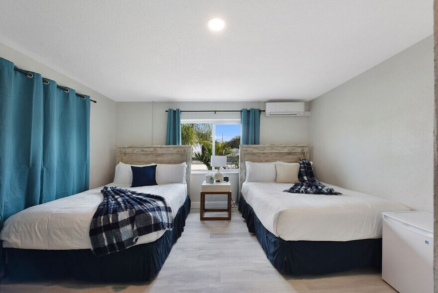 More Photos Of 2431 Gulf To Bay Blvd, Clearwater Hotel For Sale