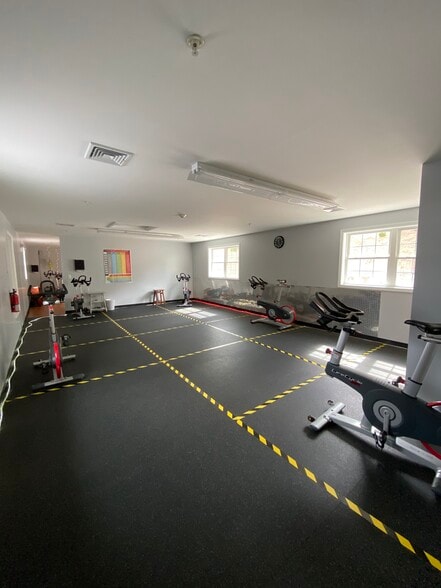 More Photos Of 79 W Main St, Northborough Freestanding For Sale