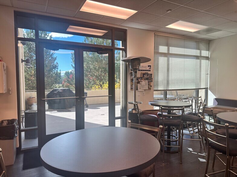 More Photos Of 5441 Kietzke Ln, Reno Office For Lease