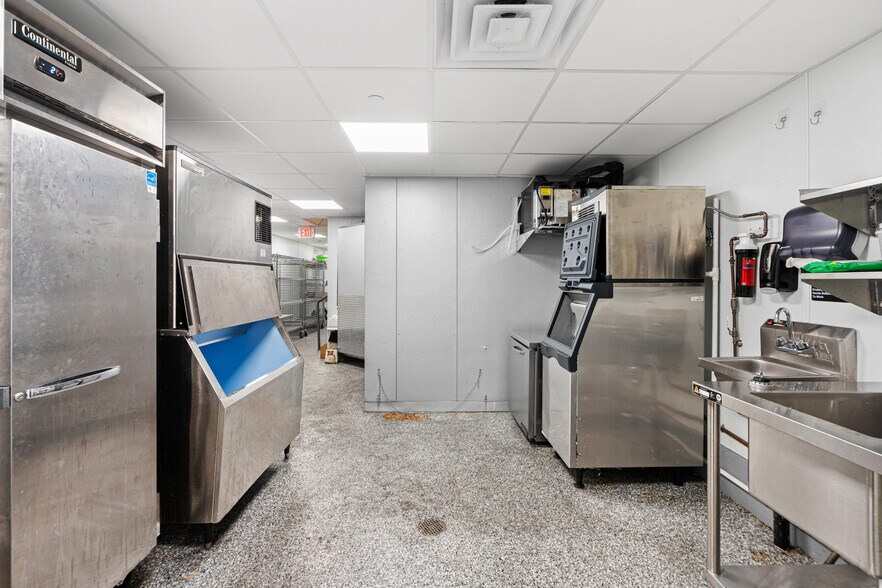 More Photos Of 1647 N 2nd St, Philadelphia Restaurant For Sale