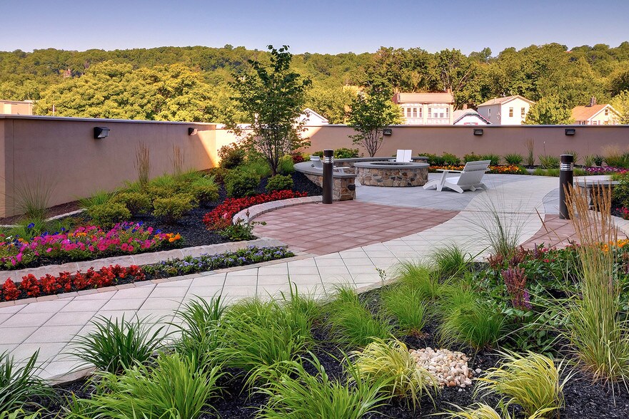 More Photos Of 28 Valley, Montclair Coworking Space