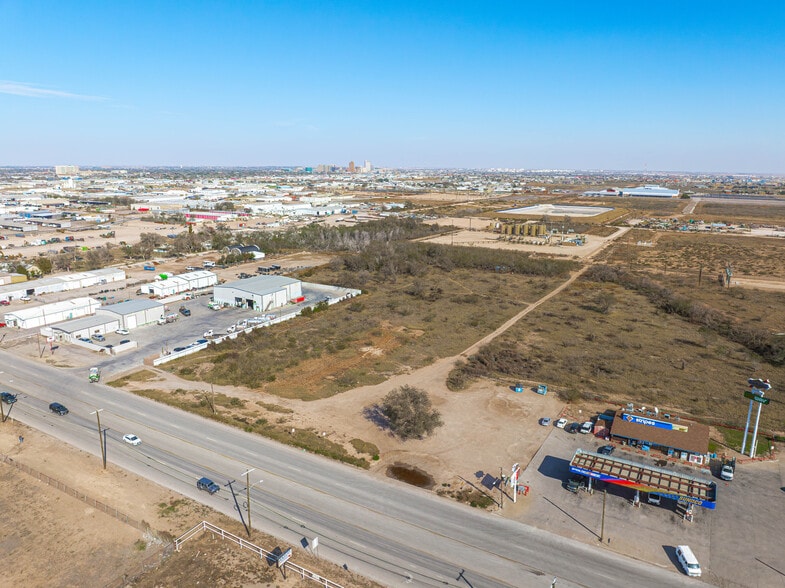 More Photos Of 2211 Midkiff rd, Midland Land For Sale