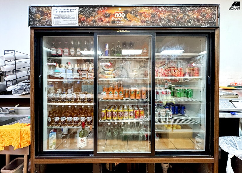 More Photos Of 4960 NW 165th St, Miami Warehouse For Sale