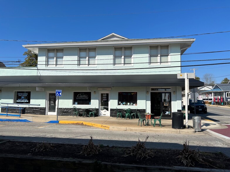 Primary Photo Of 9132 Bay Ave, North Beach Storefront Retail Office For Lease