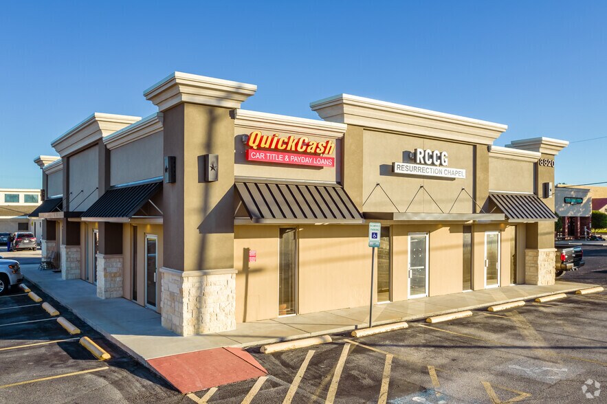 More Photos Of 8750 Main St, Frisco Unknown For Lease