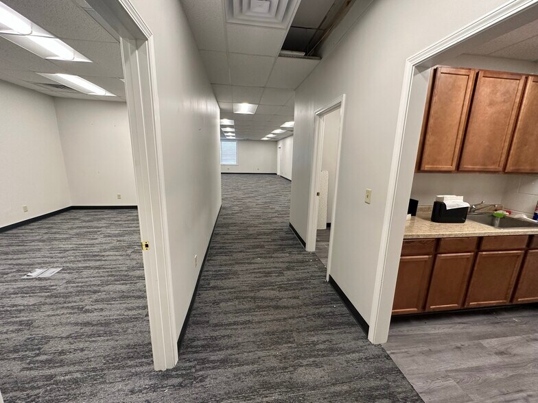 More Photos Of 913-919 S Union St, Mishawaka Freestanding For Sale