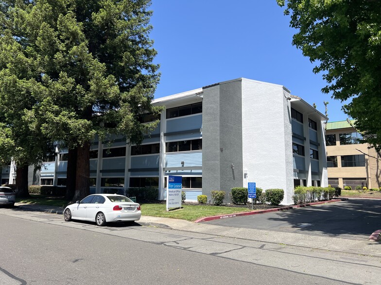 Primary Photo Of 87 Scripps Dr, Sacramento Medical For Lease