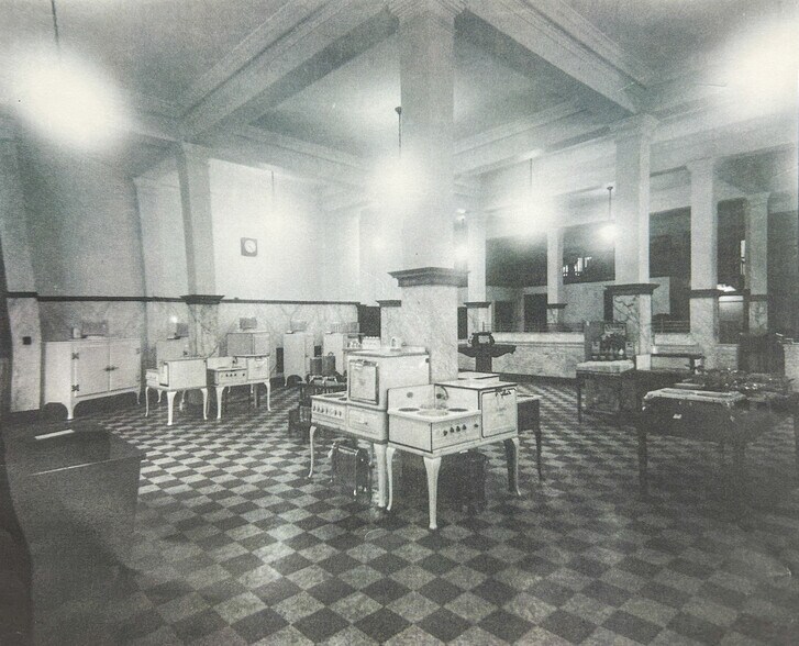 More Photos Of 68 St Francis St, Mobile Office For Lease