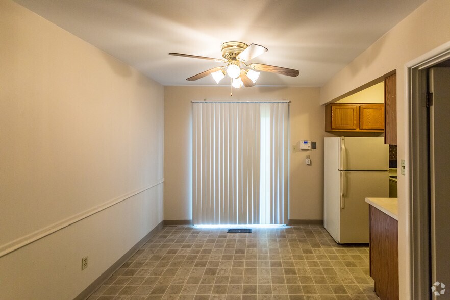 More Photos Of 1624 Northwinds Estates Dr, Saint Louis Apartments For Sale