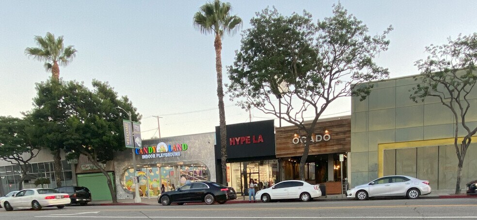 More Photos Of 14566 Ventura Blvd, Sherman Oaks Storefront For Lease