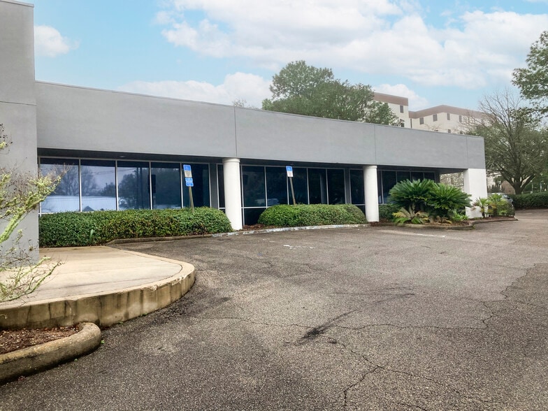 More Photos Of 2700 S Blair Stone Rd, Tallahassee Office For Lease