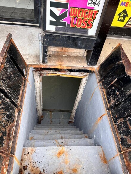 More Photos Of 6116 Bergenline Ave, West New York Storefront Retail Office For Lease