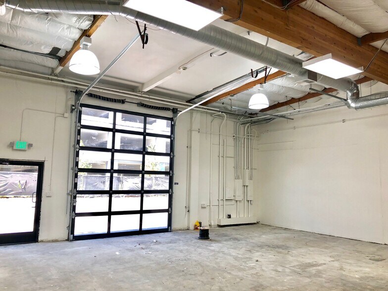 More Photos Of 733-735 N Pastoria Ave, Sunnyvale Light Manufacturing For Lease