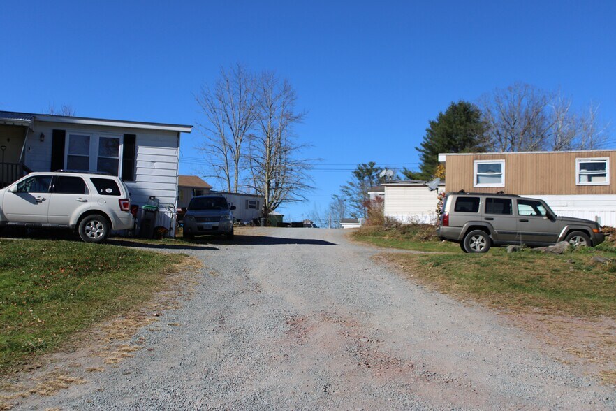 More Photos Of 7945 NY-52, Narrowsburg Manufactured Housing Mobile Home Park For Sale