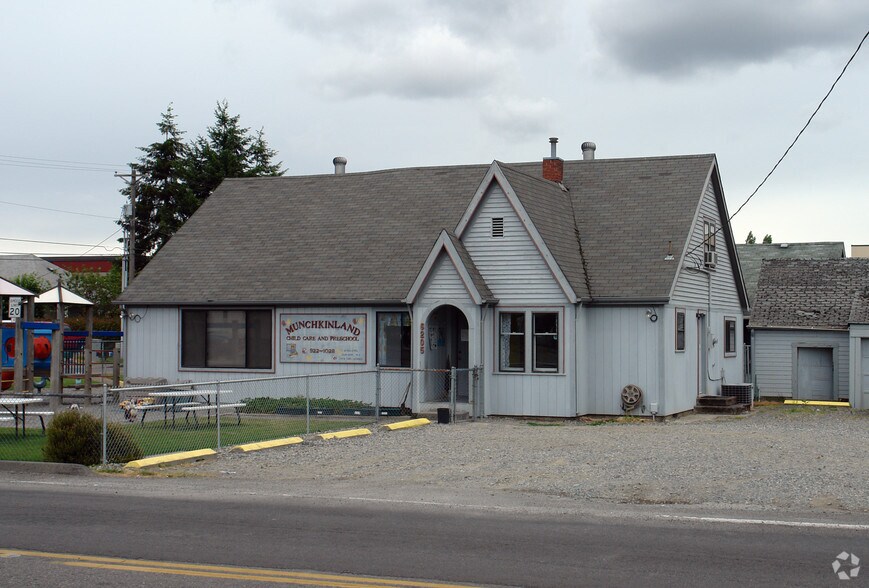 More Photos Of 6205 20th St E, Fife Daycare Center For Lease