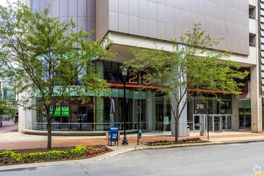 More Photos Of 215 10th St, Des Moines Office For Lease