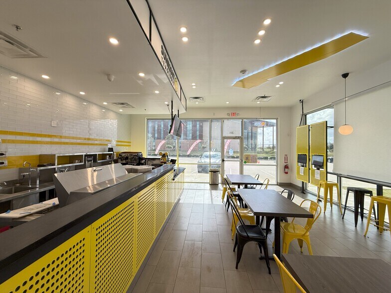 More Photos Of 23015 Colonial Pky, Katy Storefront Retail Office For Lease