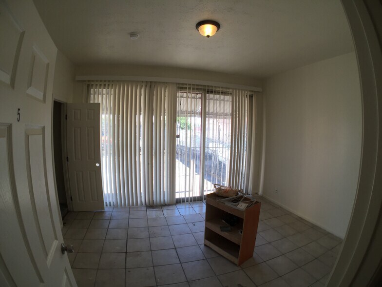 More Photos Of 7406-7408 S Western Ave, Los Angeles Medical For Lease