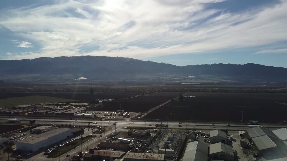 Primary Photo Of 20800 Spence Rd, Salinas Refrigeration Cold Storage For Sale