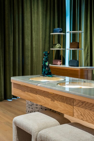 More Photos Of 301 Altara Ave, Coral Gables Apartments For Sale