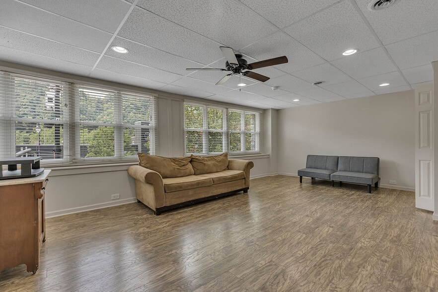 More Photos Of , New Brighton General Retail For Sale