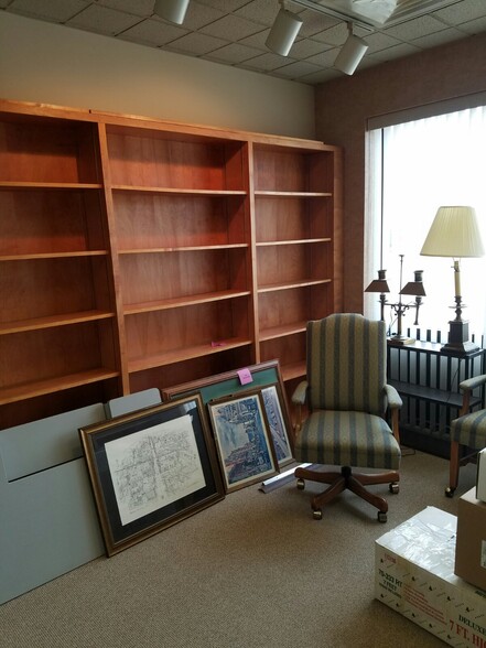 More Photos Of 201 3rd St, Parkersburg Office For Sale